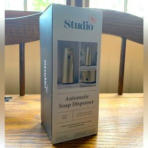 Studio 3B Automatic Soap Dispenser - Large - Matte Brass